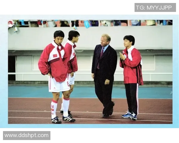 中国足球前教练的执教历程与未来展望：从辉煌到挑战的心路历程